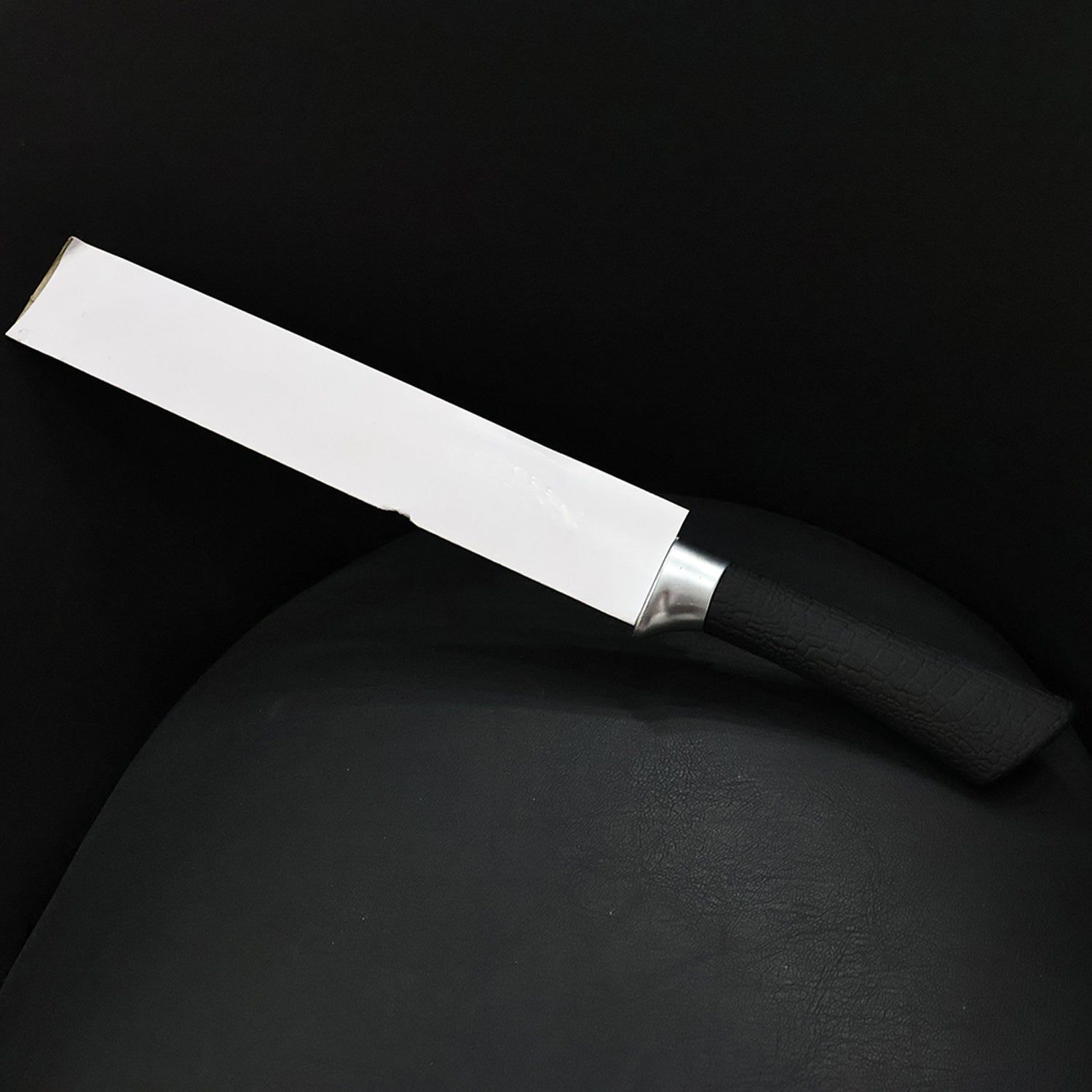 Premium 32 Cm Serrated Bread Knife with Ergonomic Handle Premium 32 Cm Serrated Bread Knife with Ergonomic Handle